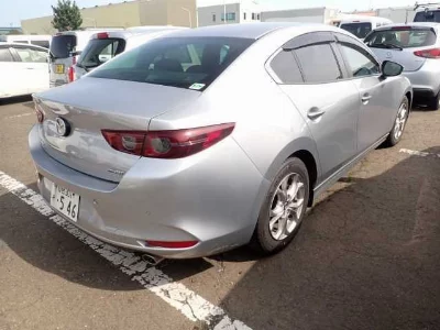 MAZDA MAZDA3