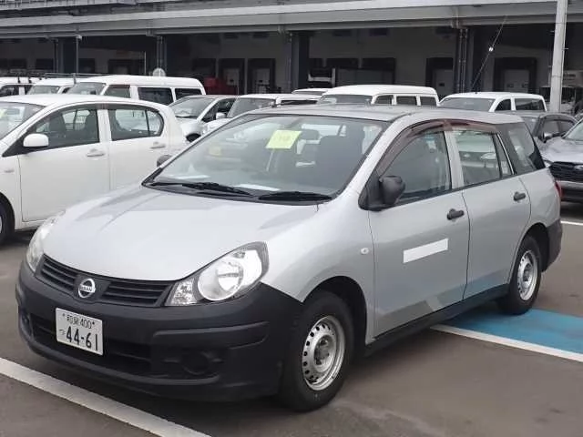 Nissan AD  с аукциона в Японии