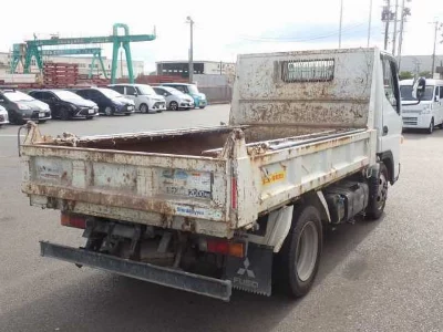 Mitsubishi Fuso Canter