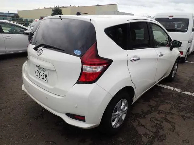 Nissan Note  с аукциона в Японии