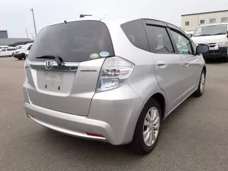 Honda FIT HYBRID