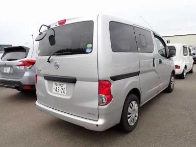 Nissan NV200 VANETTE VAN