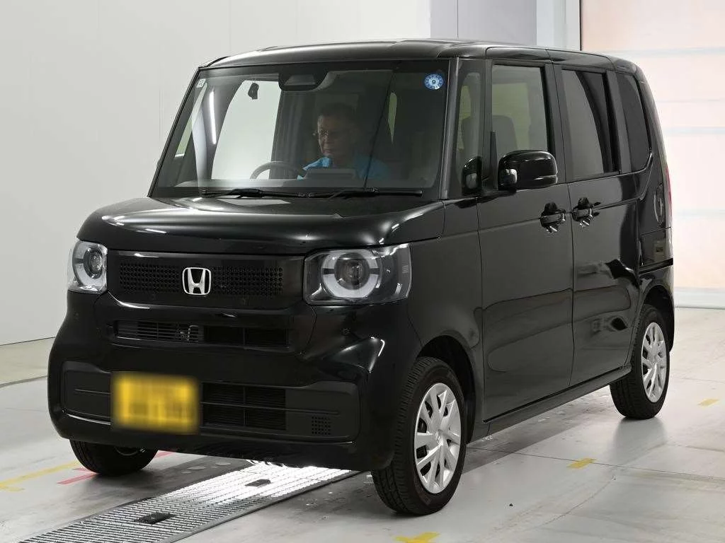 Honda N-Box  с аукциона в Японии
