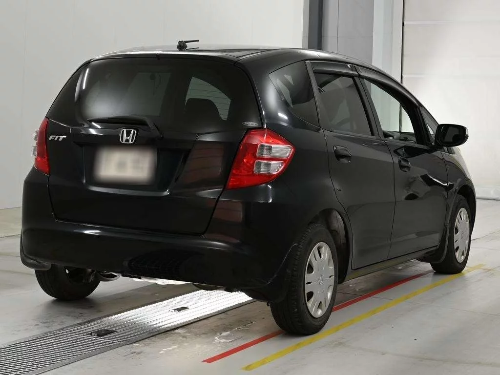 Honda Fit  с аукциона в Японии
