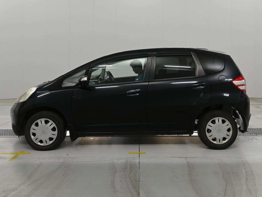 Honda Fit  с аукциона в Японии