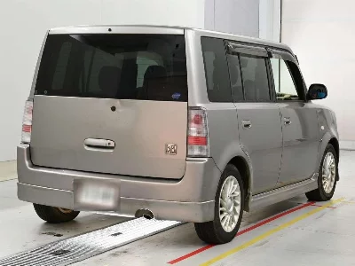 TOYOTA BB