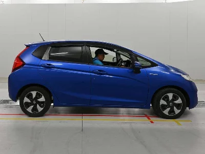 Honda FIT HYBRID