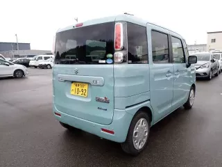 Suzuki Spacia