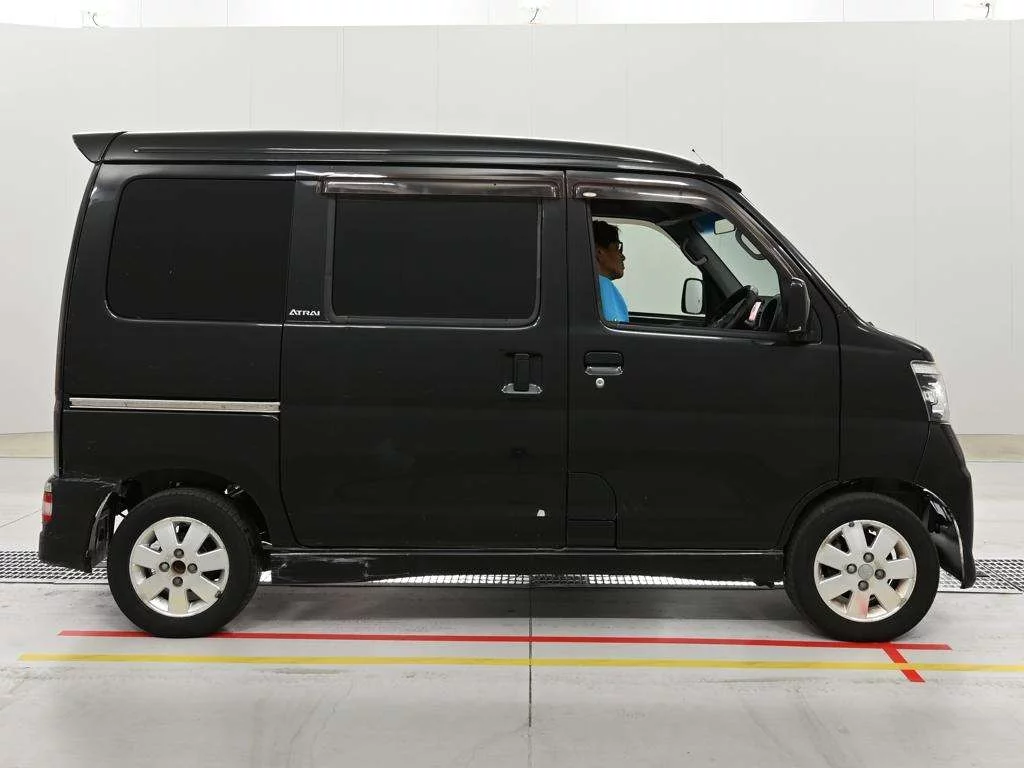Daihatsu Atrai  с аукциона в Японии
