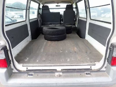 MAZDA BONGO VAN
