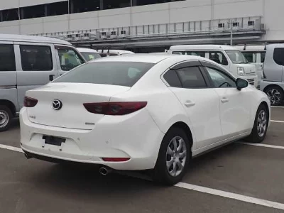 MAZDA MAZDA3