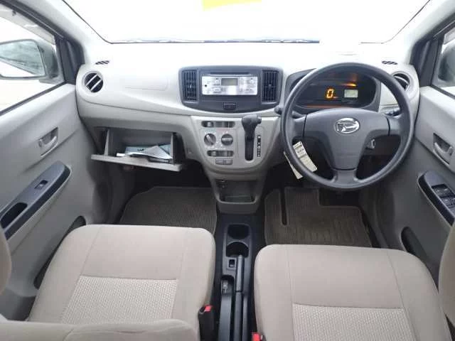 Daihatsu Mira e:S  с аукциона в Японии