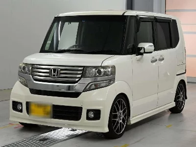 Honda N BOX CUSTOM