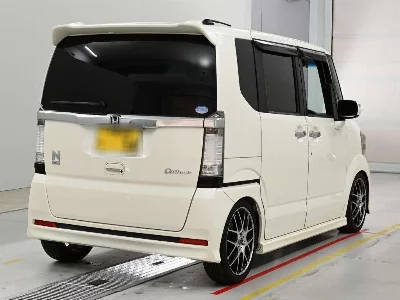 Honda N BOX CUSTOM