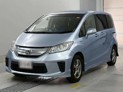 HONDA FREED HYBRID