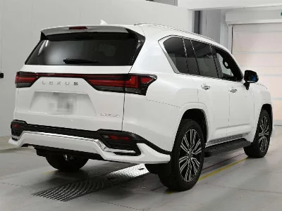 Lexus LX570