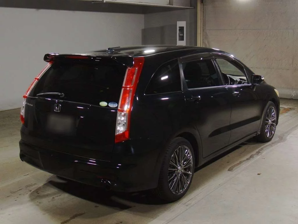 Honda Elysion  с аукциона в Японии