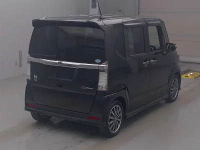 HONDA N BOX CUSTOM