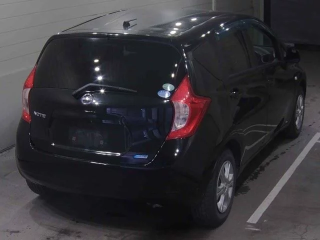 Nissan Note  с аукциона в Японии