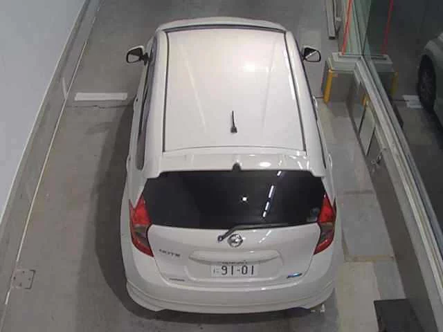 Nissan Note  с аукциона в Японии