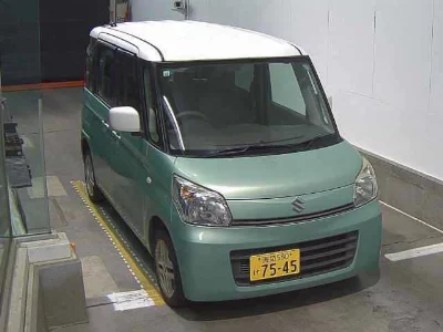 Suzuki Spacia