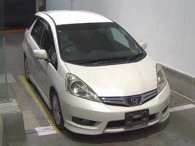 HONDA FIT SHUTTLE