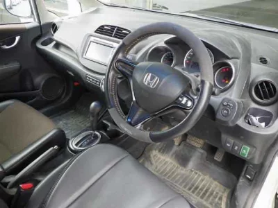 HONDA FIT SHUTTLE