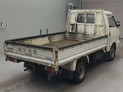 MAZDA BONGO BRAWNY TRUCK