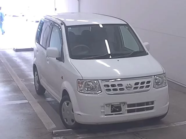 Nissan Otti  с аукциона в Японии