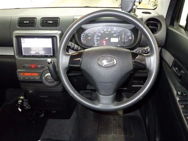 Daihatsu Move Conte  с аукциона в Японии