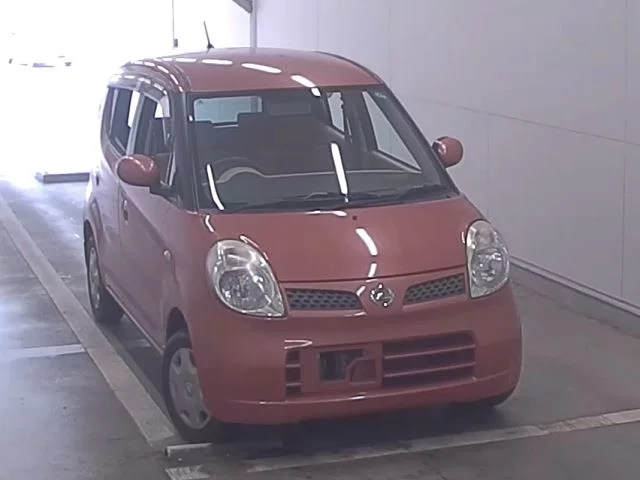 Nissan Moco  с аукциона в Японии