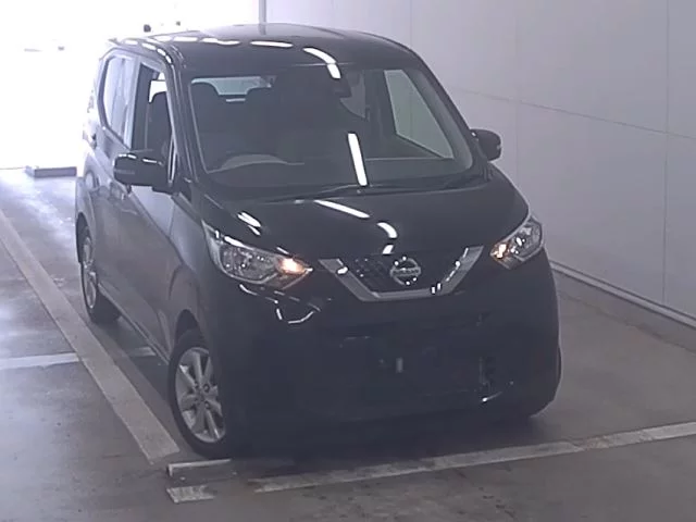 Nissan Dayz  с аукциона в Японии