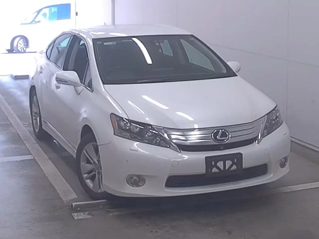 Lexus HS250h  с аукциона в Японии