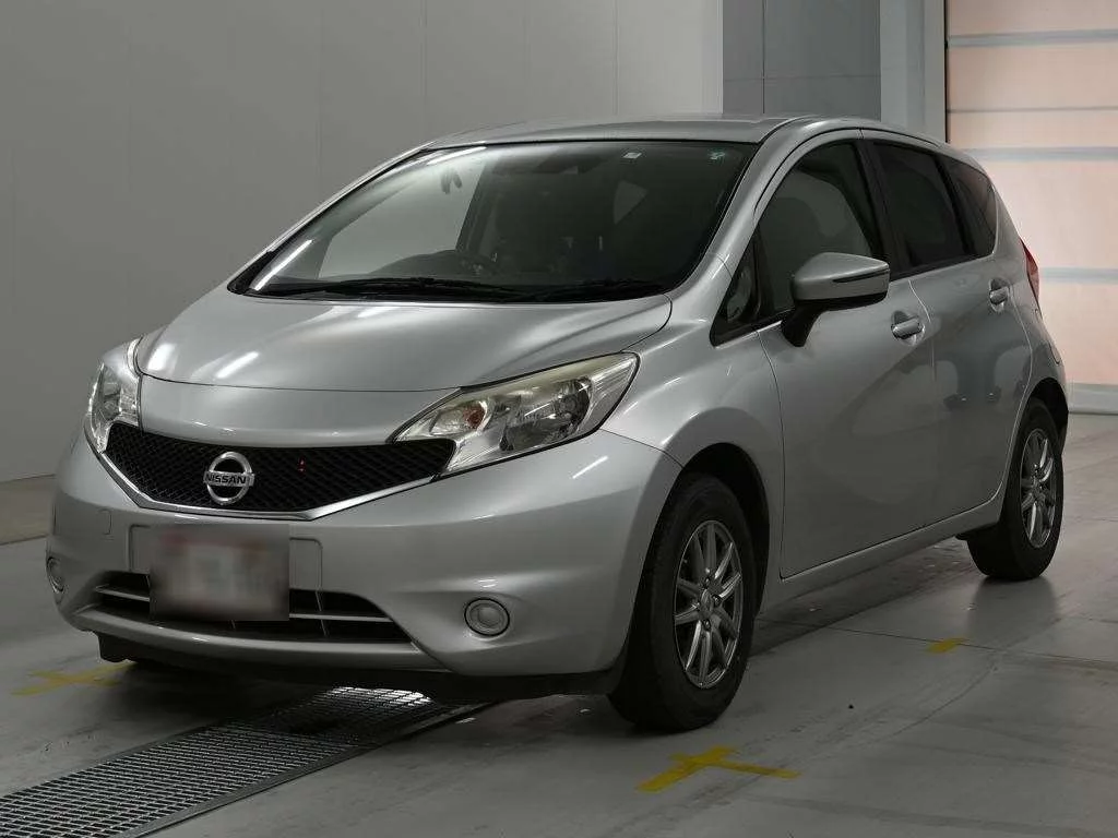 Nissan Note  с аукциона в Японии