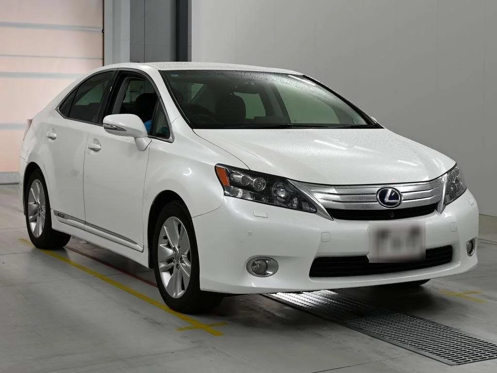 Lexus HS250h  с аукциона в Японии