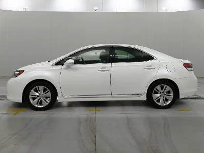 Lexus HS250h