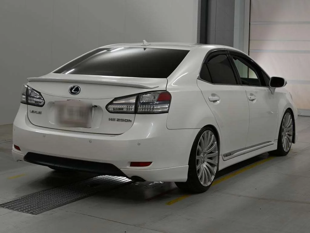 Lexus HS250h  с аукциона в Японии