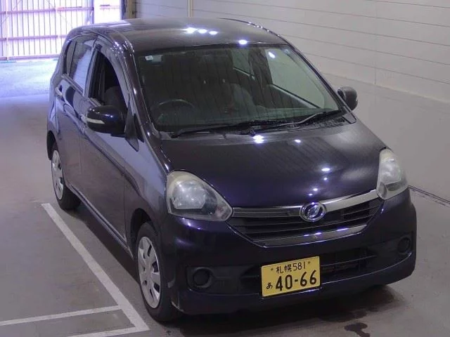Daihatsu Mira e:S  с аукциона в Японии