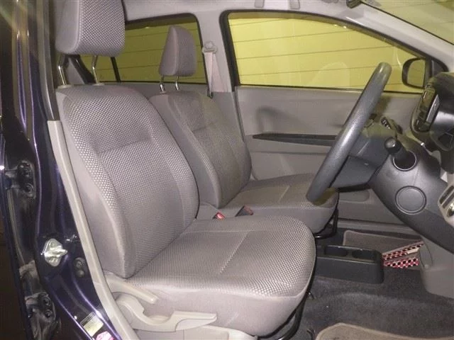 Daihatsu Mira e:S  с аукциона в Японии