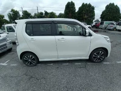 Suzuki WAGON R STINGRAY