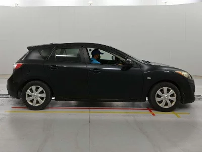 MAZDA AXELA SPORT