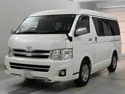 TOYOTA HIACE WAGON