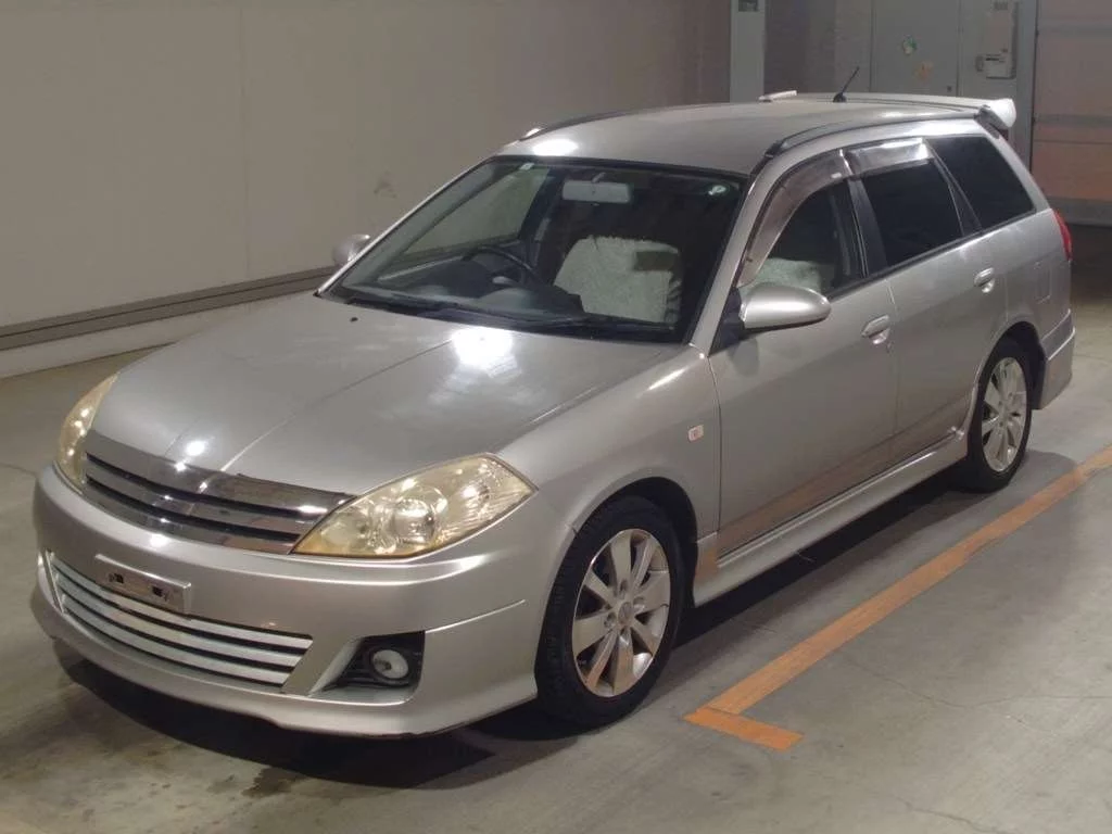 Nissan Wingroad  с аукциона в Японии