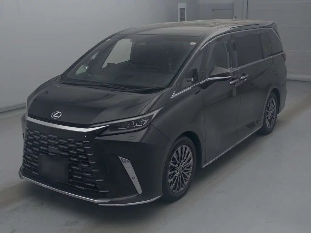 Lexus LM500h  с аукциона в Японии
