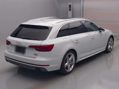 Audi A4 Avant
