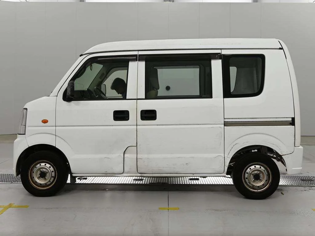 Suzuki Every  с аукциона в Японии