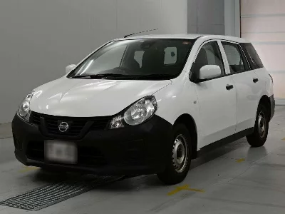 Nissan AD