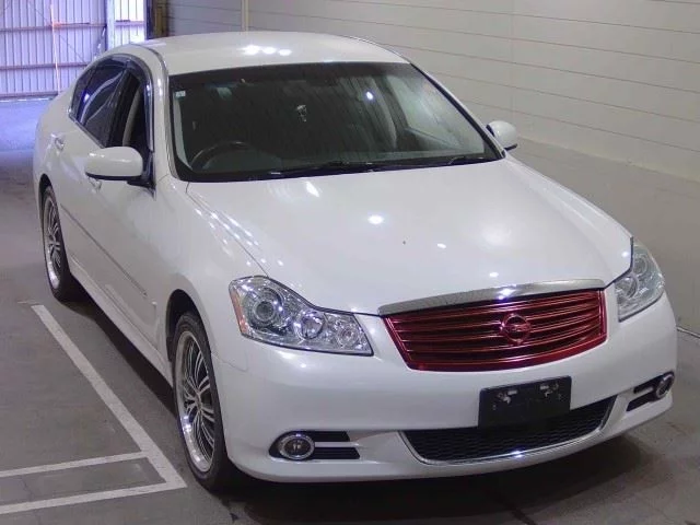 Nissan Fuga  с аукциона в Японии