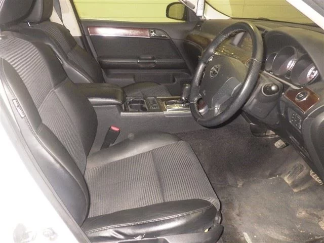 Nissan Fuga  с аукциона в Японии