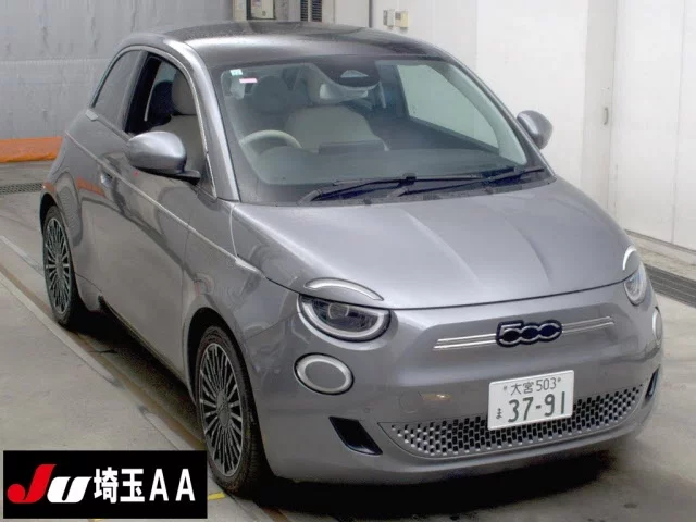 Fiat 500e  с аукциона в Японии